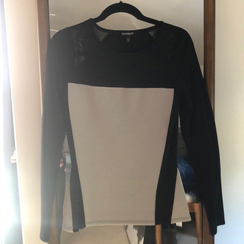 Express long sleeve medium